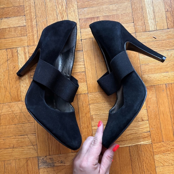 Early 2010s suede Jessica Simpson heels * accepting offers - Picture 4 of 6